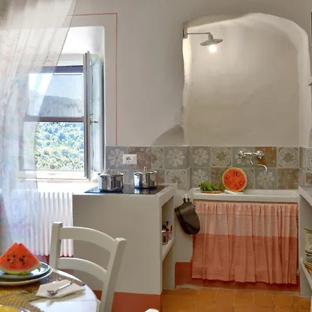 Castello Ginori Di * Querceto