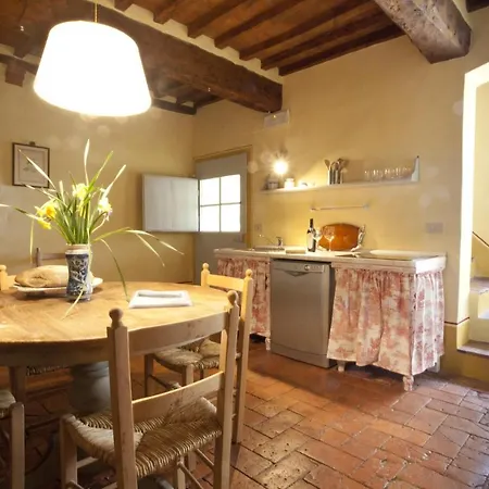 Apartman Castello Ginori Di *