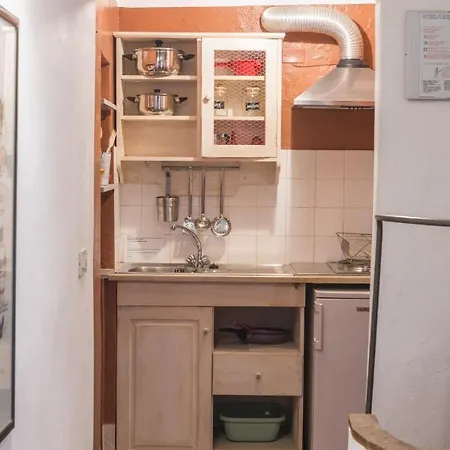 Castello Ginori Di *