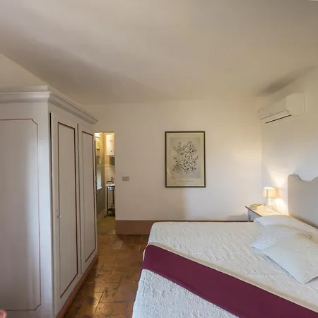 Castello Ginori Di Apartman Querceto