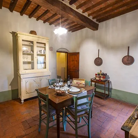 Castello Ginori Di * Querceto (Montecatini Val di Cecina)