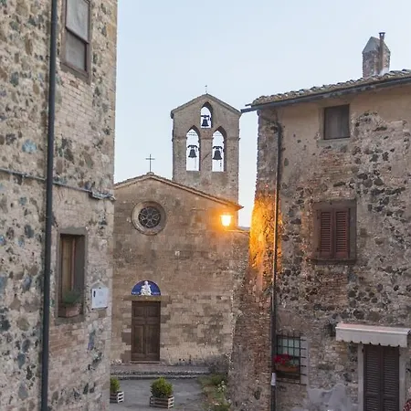 Castello Ginori Di * Querceto (Montecatini Val di Cecina)