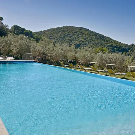 Castello Ginori Di * Querceto