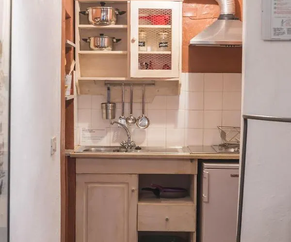 Castello Ginori Di *