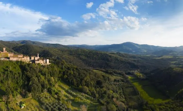 Castello Ginori Di * Querceto (Montecatini Val di Cecina)